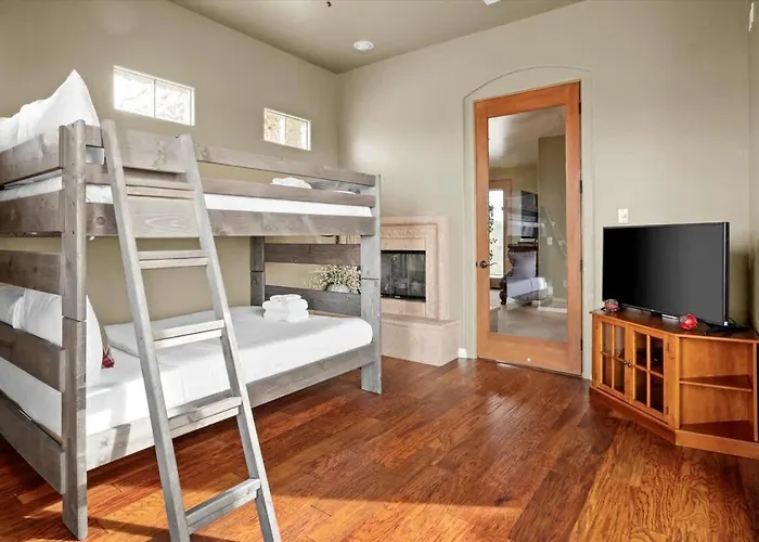 Villa View Manor *