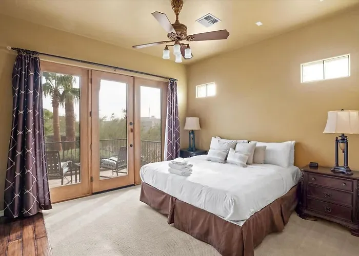 View Manor * Mesa