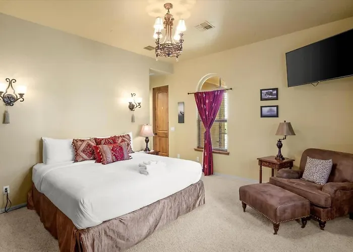 Villa View Manor